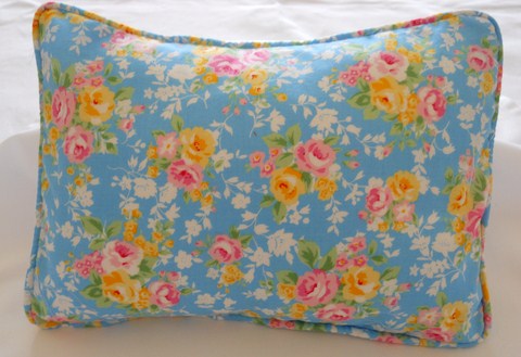 Lavender Travel Comforter Lavender Sleep Pillow Floral Pattern