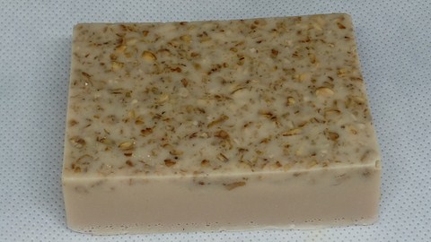 Goats Milk, Honey and Oat Soap