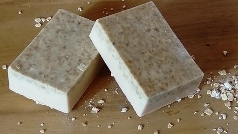 Goats Milk, Honey and Oat Soap