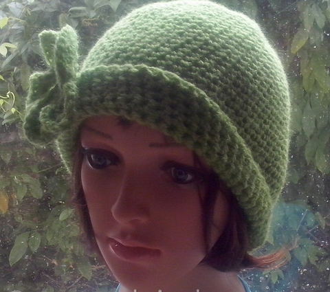 Stylish Daisy Hat - Apple Green
